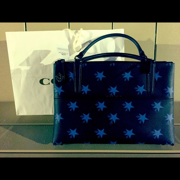 Meet your Posher, Kara - Picture 5 of 13